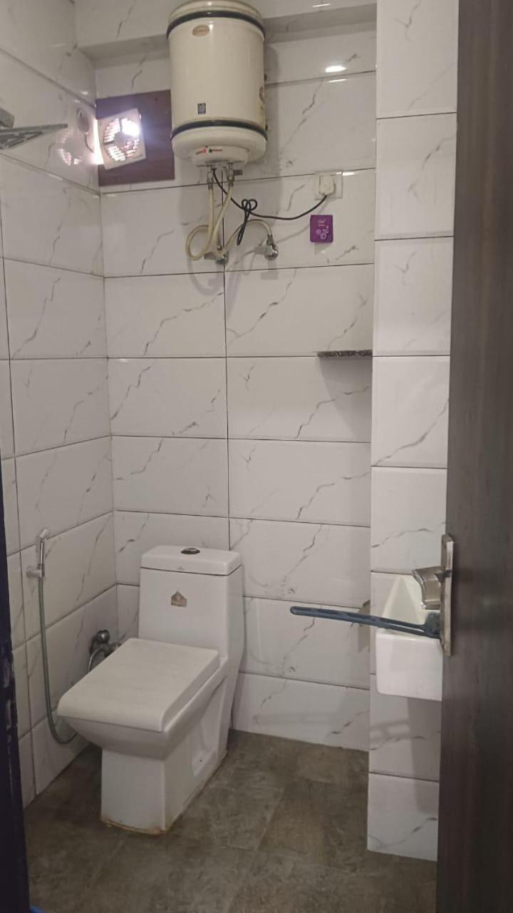 Hotel Tragopan Near Igi Delhi Airport New Delhi
